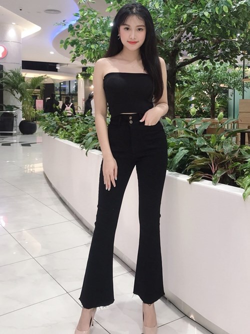 Quần ống loe màu đen trơn DV6831