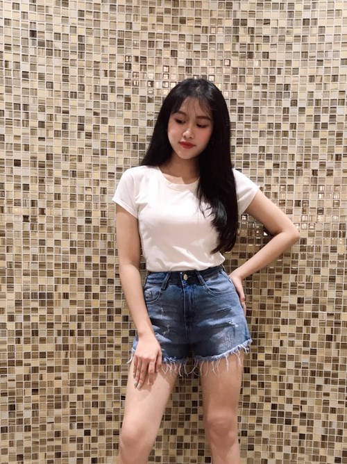 Quần Short màu xanh tua gấu S1285