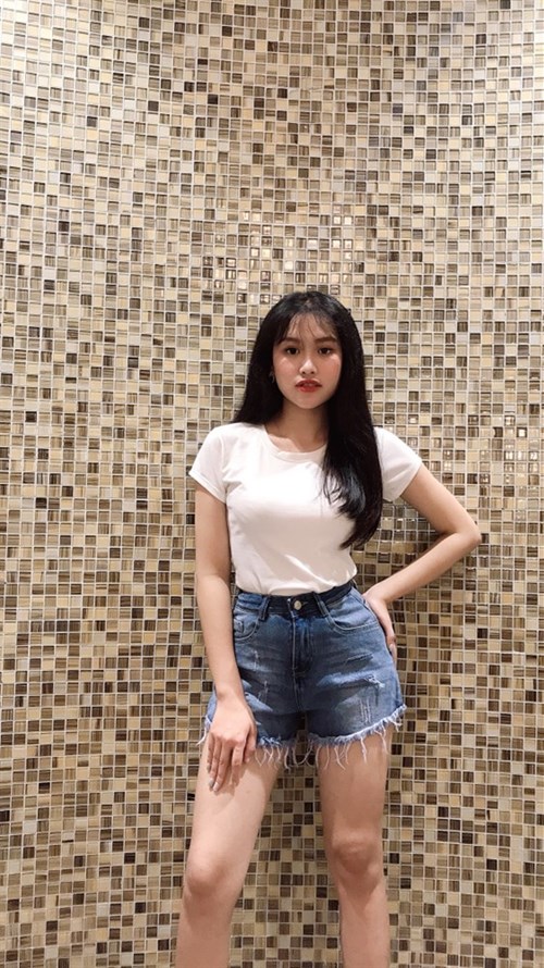 Quần Short màu xanh tua gấu S1285