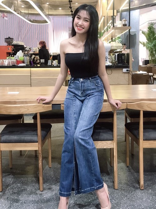 Quần ống loe màu đen trơn X8071 