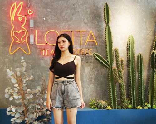 Short jean phong cách