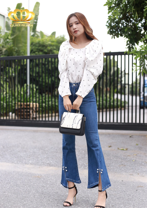 jean ống loe gắn ngọc- DV6994